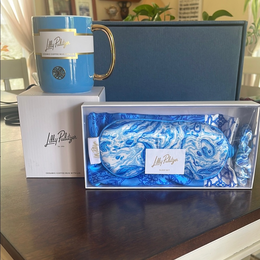 Lilly Pulitzer Ceramic Coffee Mug and Silk Sleep Set NWT